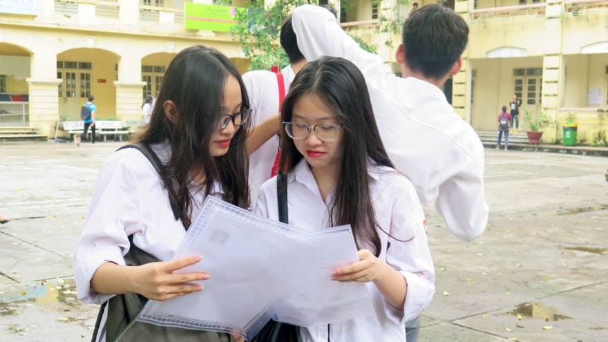 Xét tuyển đại học: Vì sao cần giảm điểm cộng khi có chứng chỉ ngoại ngữ quốc tế?